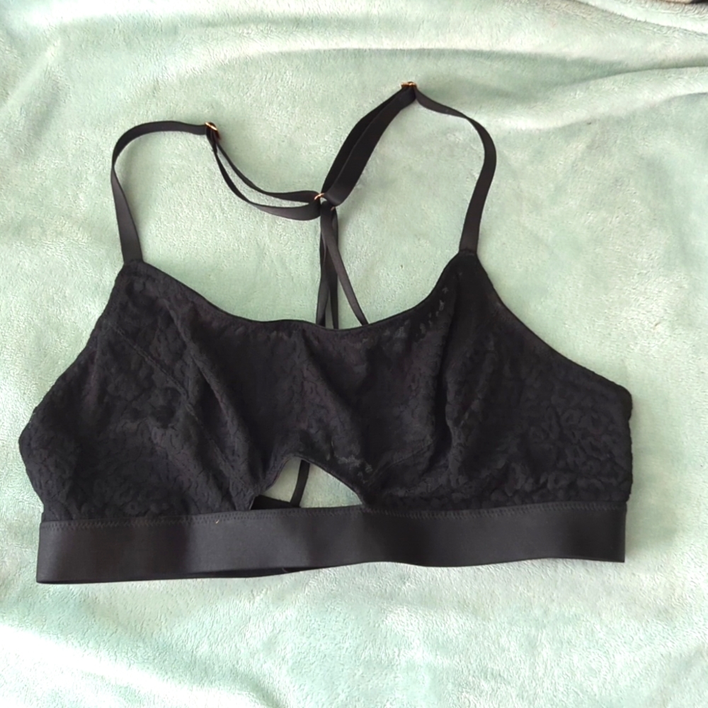 Telltale lace bralette sz L